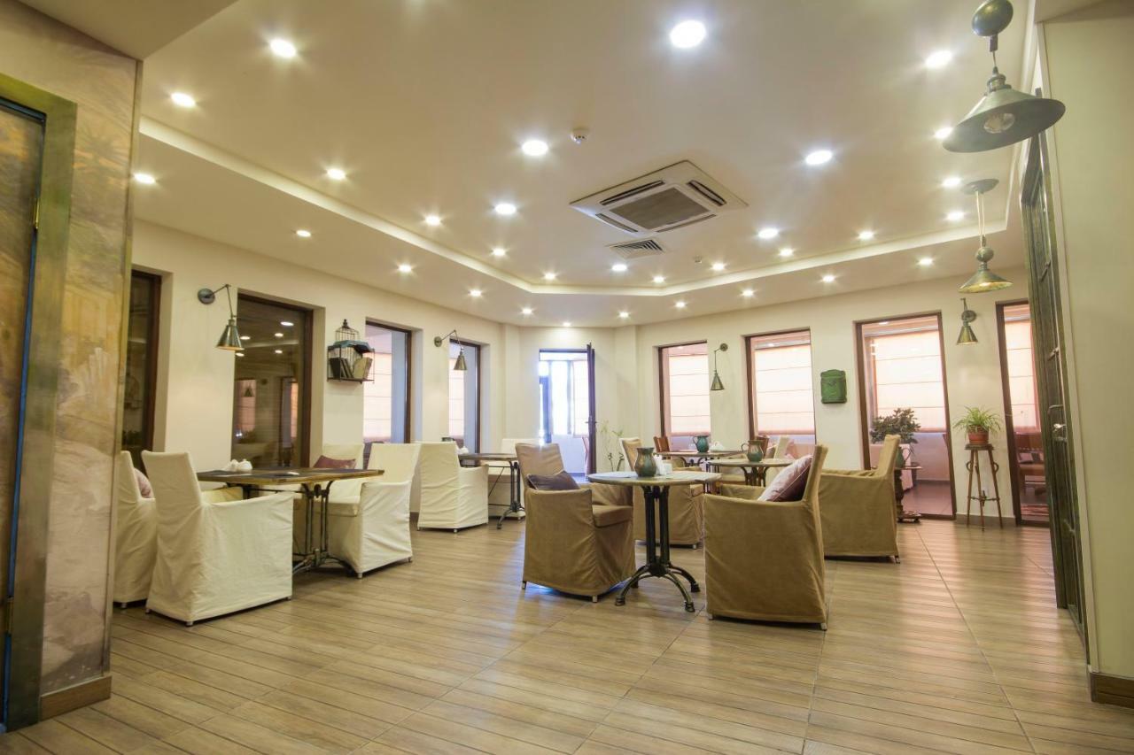Velvet Hotel Tbilisi Luaran gambar